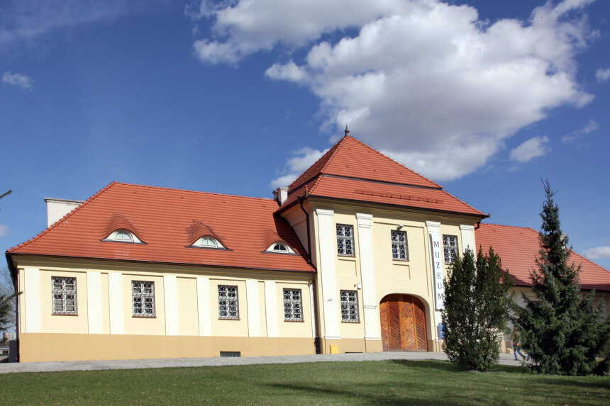 Budynek Muzeum Archidiecezjalnego w Gnieźnie (fot. Zbigniew Szmidt)