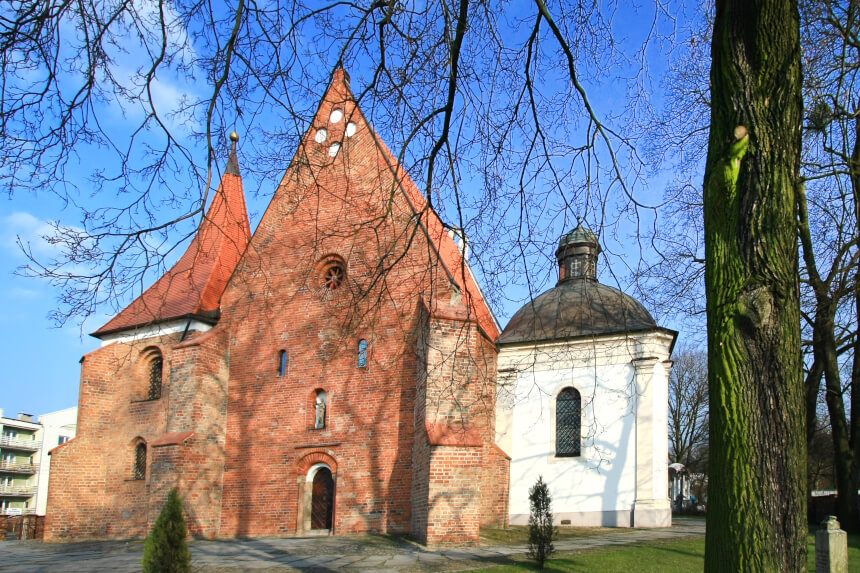 Kościół pw. św. Jana Jerozolimskiego za Murami w Poznaniu (fot. Zbigniew Szmidt)
